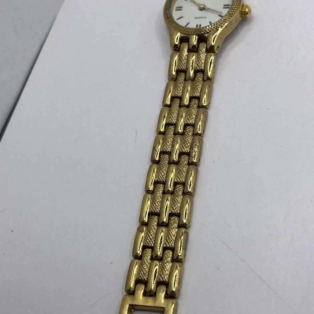Geneva Women's Quartz Watch Gold 7